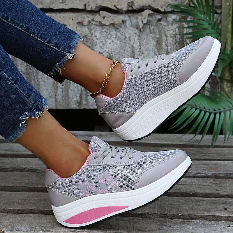 Elysia - ChicLift -  Scarpe con zeppa e lacci - Image 5