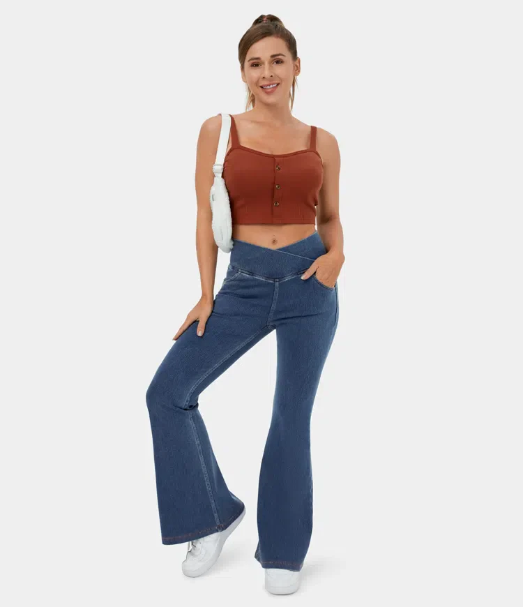 Jeans a vita alta in jersey elasticizzato e fondo a campana - Image 8