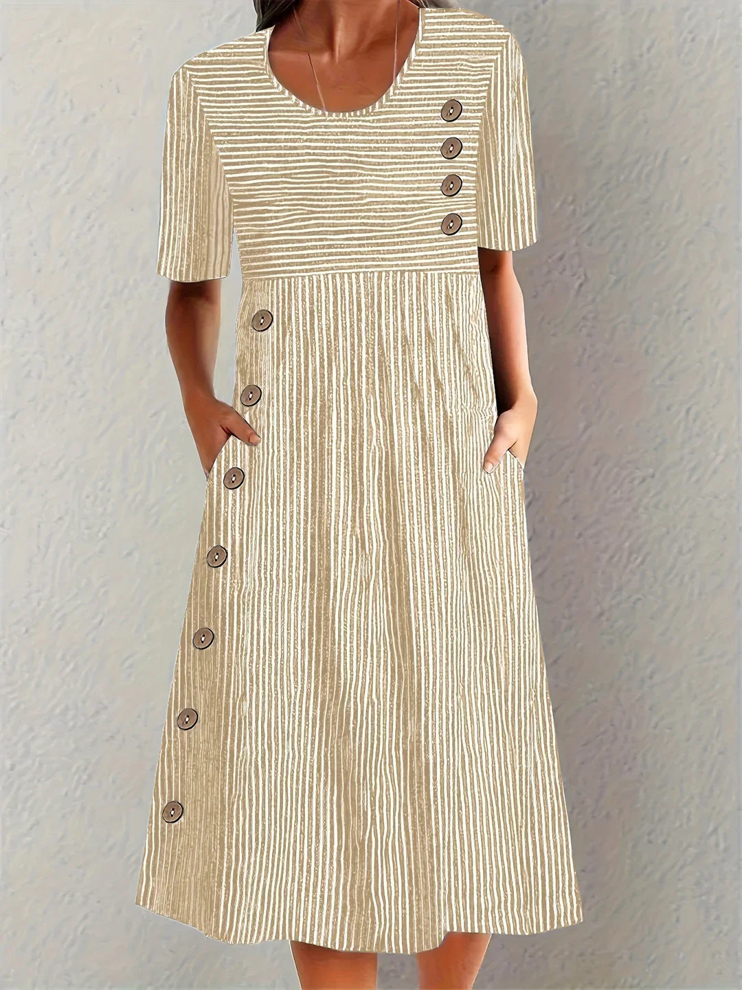 Marina | Elegante Abito Midi A Righe - Image 3